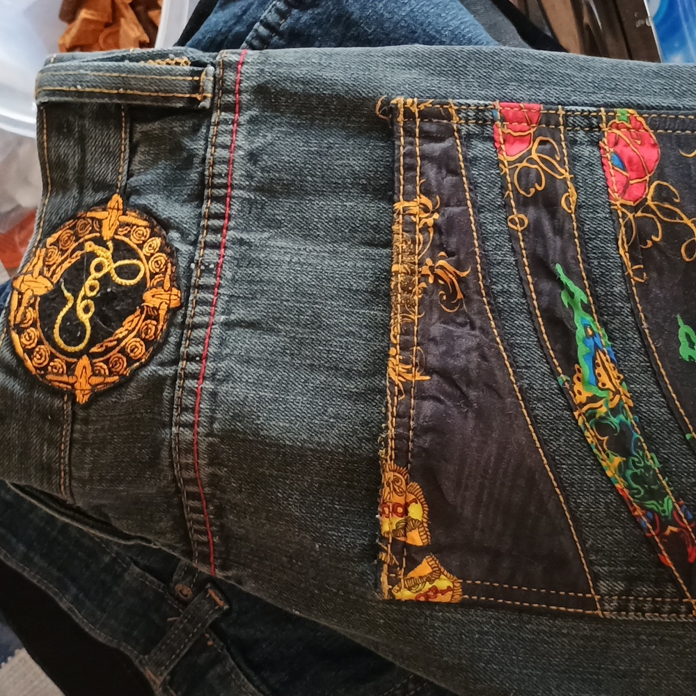 COOGI Denim Jeans with Vibrant Embroidery
